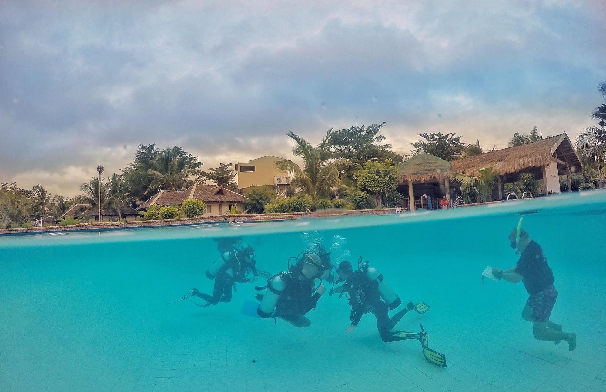 Thresher Cove Dive Resort Логон Экстерьер фото